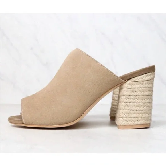 Sbicca Vintage Collection Womens Helena Suede Heeled Mule Sandal NIB Natural - Picture 2 of 6